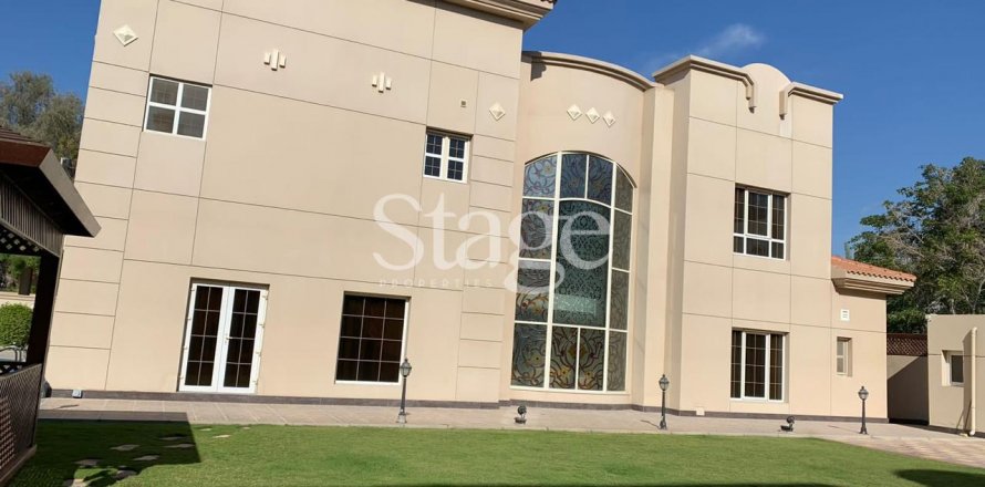 Vila di Al Heerah, Sharjah, UAE 5 bilik tidur, 1301 meter persegi № 639087