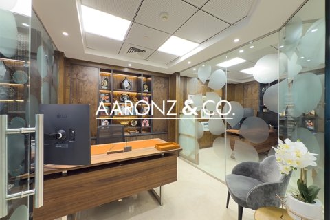 Kontor till försäljning i Jumeirah Lake Towers, Dubai, UAE 230 kvm Nr. 687064 - fotografi 3