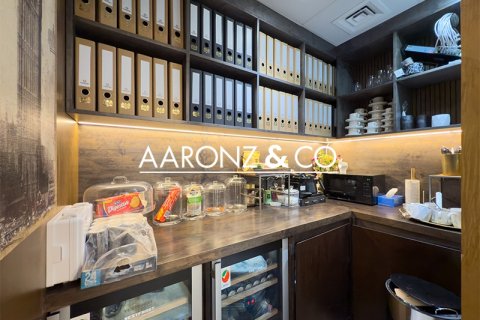 Kontor till försäljning i Jumeirah Lake Towers, Dubai, UAE 230 kvm Nr. 687064 - fotografi 2