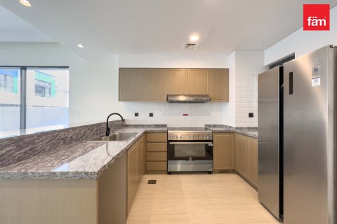 Townhouse sa Dubai, UAE 5 silid-tulugan, 219.5 sq.m. № 631927 - larawan 4