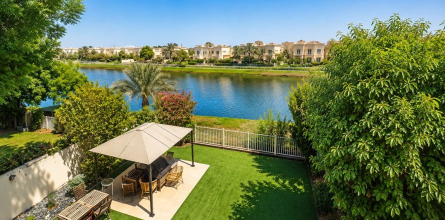 Villa à Dubai, EAU: 3 chambres, 361.2 m2 № 718921