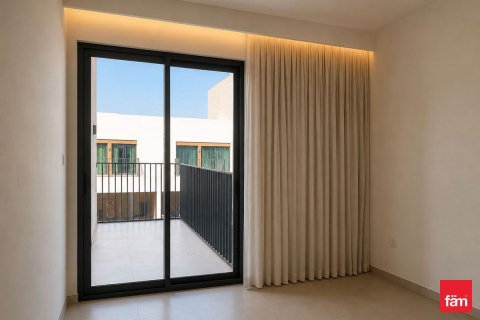 Kaupunkipientalo Dubai, Arabiemiraatit 3 makuuhuonetta, 134.7 m2 № 718925 - kuva 7
