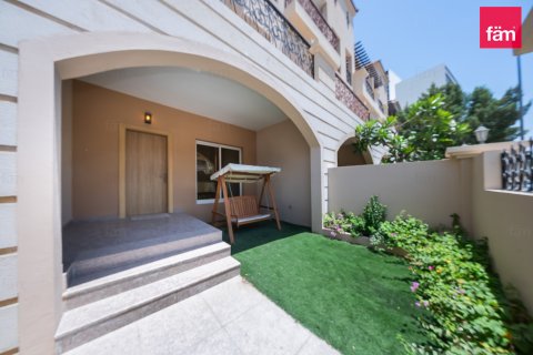 Villa à vendre à Dubai, EAU 4 chambres, 125.2 m2 № 718924 - photo 11