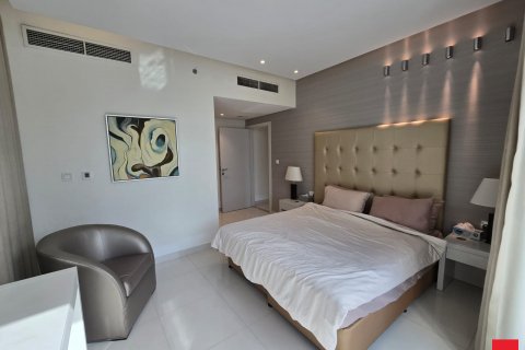 Apartamento en alquiler en Business Bay, Dubai, EAU 3 dormitorios, 187.4 m2 № 640249 - foto 9
