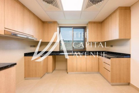 Villa à louer à Khalifa City, Abu Dhabi, EAU 5 chambres, 427.82 m2 № 762848 - photo 3