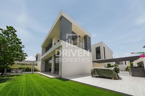 Villa in Dubai Hills Estate, Dubai, UAE 4 bedrooms, 451.14 sq.m. № 742932 - photo 27