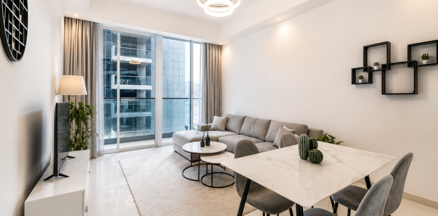 Business Bay, Dubai, UAE의 아파트 침실 1개, 78제곱미터 번호 734299