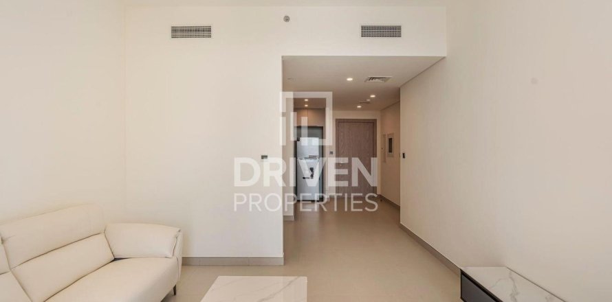 Apartment in Jumeirah Village Circle, Dubai, UAE 2 bedrooms, 132.11 sq.m. № 746403