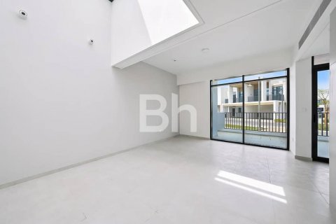 Casa urbana para venda em Arabian Ranches 3, Dubai, EAU 3 quartos, 205 m2 № 643749 - foto 1