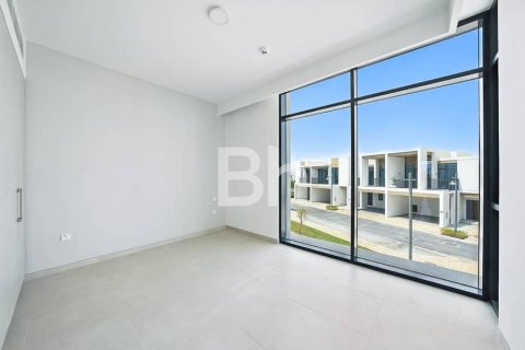 Casa urbana para venda em Arabian Ranches 3, Dubai, EAU 3 quartos, 205 m2 № 643749 - foto 5