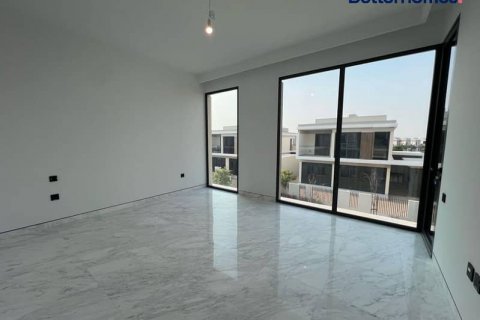 Villa en alquiler en Tilal Al Ghaf, Dubai, EAU 4 dormitorios, 432 m2 № 643748 - foto 27