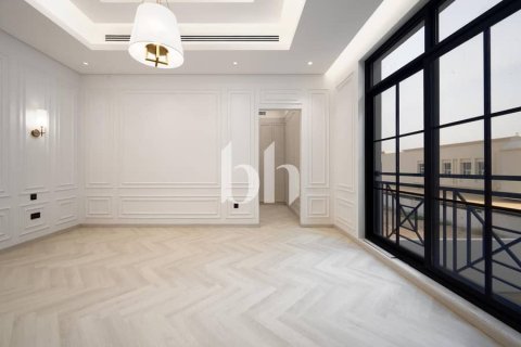Villa para arrendamento em Al Barsha, Dubai, EAU 5 quartos, 680 m2 № 643753 - foto 7