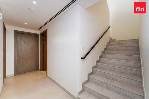 Villa in vendita a Al Furjan, Dubai, EAU 4 camere da letto, 367.5 mq. № 644761 - foto 5