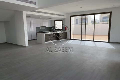 Vila na Yas Island, Abu Dhabi, SAE 4 spálne, 450 m2 č. 662785 - Fotografia 3