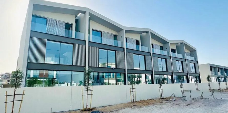 Villetta a schiera a Dubai, EAU 3 camere da letto, 276 mq. № 678957