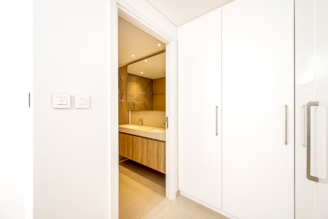 Apartament de închiriat în Downtown Dubai (Downtown Burj Dubai), Dubai, EAU 3 dormitoare, 161.15 mp.  №754408 - poză 6