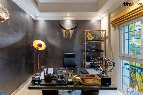 Vila v Dubai, SAE 4 spálne, 569.5 m2 č. 715417 - Fotografia 10