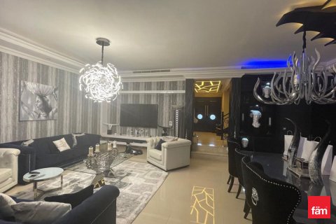 Villa itt: Dubai, EAE, 4 hálószoba, 569.5 m², azonosító: 715417 - fénykép 13