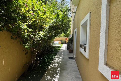 Villa itt: Dubai, EAE, 4 hálószoba, 569.5 m², azonosító: 715417 - fénykép 10