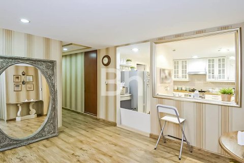 Lägenhet till försäljning i Dubai Marina, Dubai, UAE 4 sovrum, 240 kvm Nr. 643637 - fotografi 3