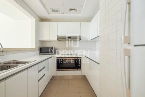 דירה להשכרה ב Jumeirah Beach Residence, Dubai, איחוד האמירויות 2 חדרי שינה, 158.31 מ"ר, מספר 746438 - תמונה 11