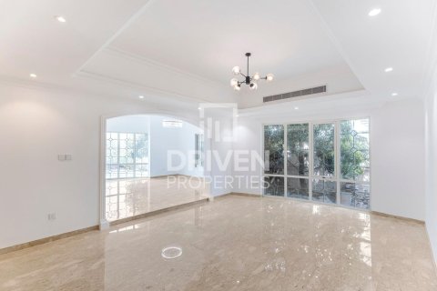 Villa in affitto a Al Barsha, Dubai, EAU 6 camere da letto, 1393.55 mq. № 746432 - foto 18