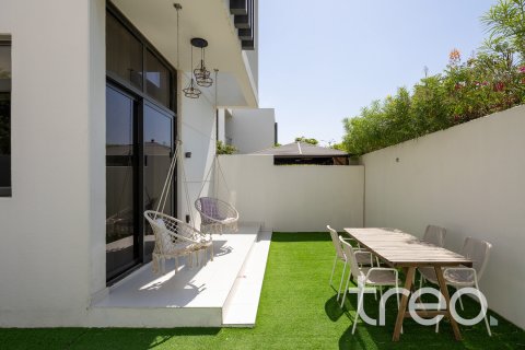 Rumah bandar di Dubai, UAE 3 bilik tidur, 174.84 meter persegi № 733981 - foto 4