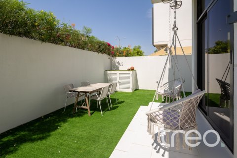 Rumah bandar di Dubai, UAE 3 bilik tidur, 174.84 meter persegi № 733981 - foto 3