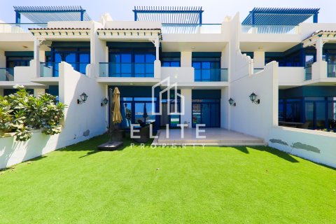 Vilë në Palm Jumeirah, Dubai, Emiratet e Bashkuara Arabe 5 dhoma gjumi, 325 m2. № 736464 - Foto 7