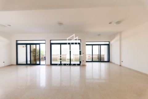 Villa Palm Jumeirah, Dubaijā, AAE 5 istabas, 314 m2 Nr. 736462 - attēls 6