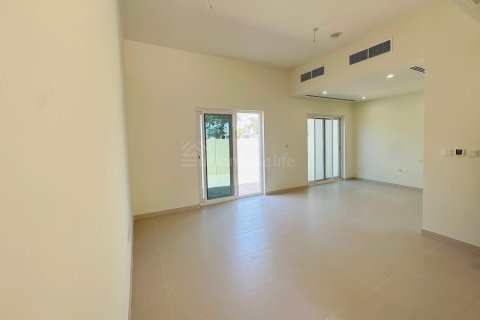 Radový dom v Dubai Land, Dubai, SAE 2 spálne, 162 m2 č. 699333 - Fotografia 7