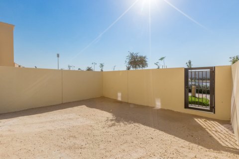 تاون هاوس للإيجار في Dubai Land، دبي، الإمارات العربية المتحدة 2 غرفة نوم ، 161 متر مربع ، رقم 699334 - صورة 2