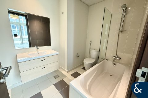 טאונהאוס להשכרה ב DAMAC Hills (Akoya by DAMAC), Dubai, איחוד האמירויות 3 חדרי שינה, 175 מ"ר, מספר 668197 - תמונה 12