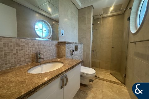 Jumeirah Park, Dubai, UAE의 임대용 빌라 침실 5개, 436제곱미터 번호 668200 - 사진 15