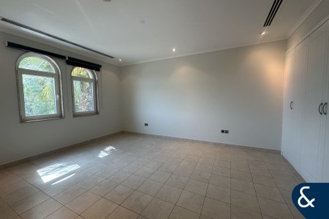 Jumeirah Park, Dubai, UAE의 임대용 빌라 침실 5개, 436제곱미터 번호 668200 - 사진 9