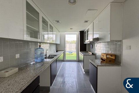 Vila u gradu Mudon, Dubai, UAE 3 spavaće sobe, 184 m2 Br. 667937 - Slika 4