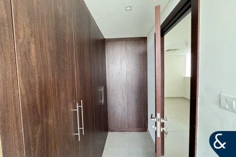 Vila u gradu Mudon, Dubai, UAE 3 spavaće sobe, 184 m2 Br. 667937 - Slika 9