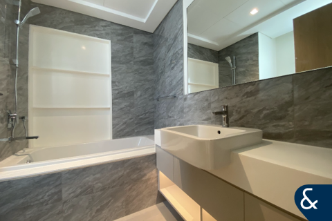 Huvila Al Furjan, Dubai, Arabiemiraatit 4 makuuhuonetta, 567 m2 № 667927 - kuva 10