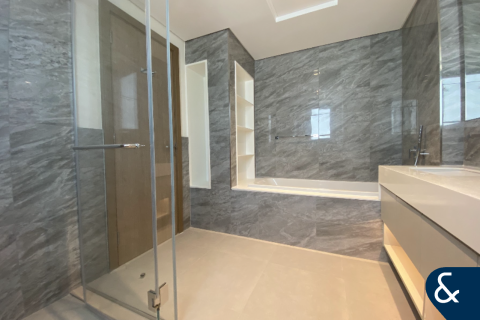 Huvila Al Furjan, Dubai, Arabiemiraatit 4 makuuhuonetta, 567 m2 № 667927 - kuva 8