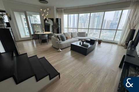 Apartament në Jumeirah Lake Towers, Dubai, Emiratet e Bashkuara Arabe 2 dhoma gjumi, 160 m2. № 667924 - Foto 1