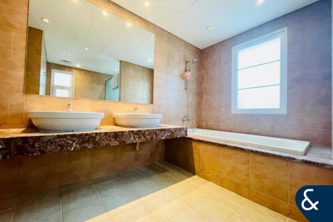 Villa in Jumeirah Village Circle, Dubai, UAE 4 bedrooms, 789 sq.m. № 667928 - photo 23