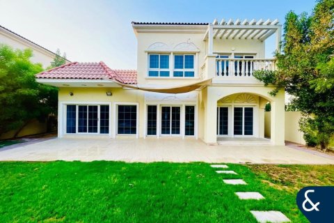 Villa in Jumeirah Village Circle, Dubai, UAE 4 bedrooms, 789 sq.m. № 667928 - photo 4