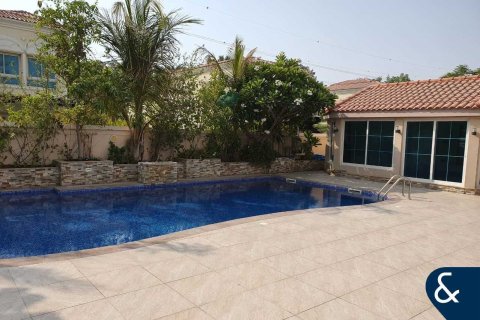 Jumeirah Village Triangle, Dubai, UAE의 임대용 빌라 침실 3개, 250제곱미터 번호 667926 - 사진 17