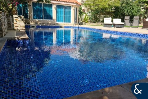 Jumeirah Village Triangle, Dubai, UAE의 임대용 빌라 침실 3개, 250제곱미터 번호 667926 - 사진 14