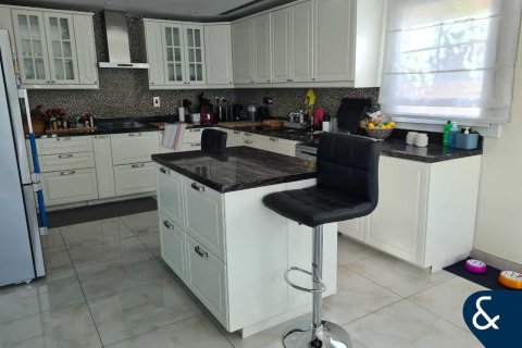 Jumeirah Village Triangle, Dubai, UAE의 임대용 빌라 침실 3개, 250제곱미터 번호 667926 - 사진 8