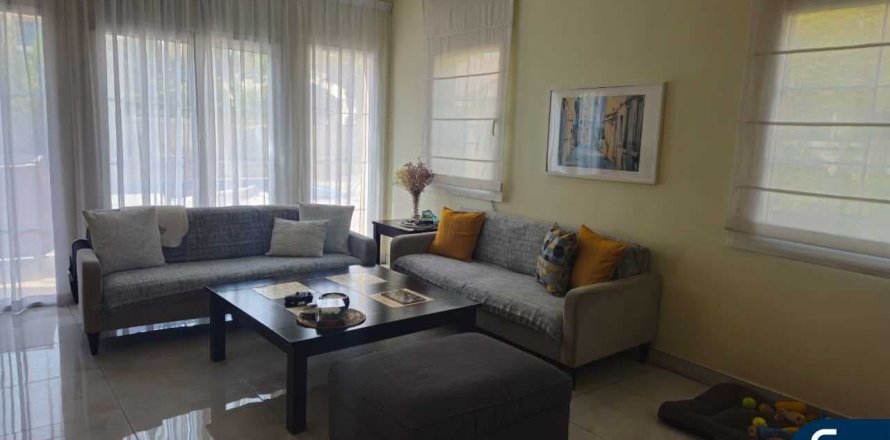 Villa itt: Jumeirah Village Triangle, Dubai, EAE, 3 hálószoba, 250 m², azonosító: 667926