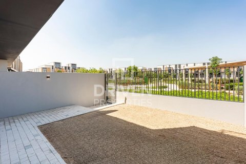 Townhouse in Mudon, Dubai, UAE 3 bedrooms, 239 sq.m. № 684622 - photo 17