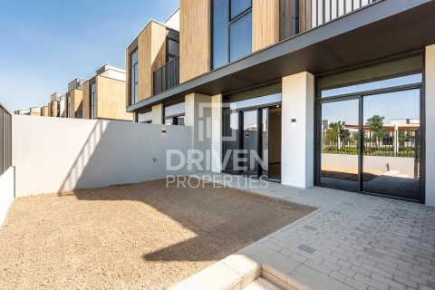 Townhouse in Mudon, Dubai, UAE 3 bedrooms, 239 sq.m. № 684622 - photo 18