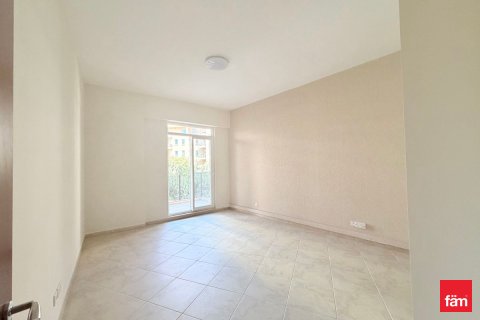 Apartmen di Motor City, Dubai, UAE 3 bilik tidur, 199.1 meter persegi № 709814 - foto 5