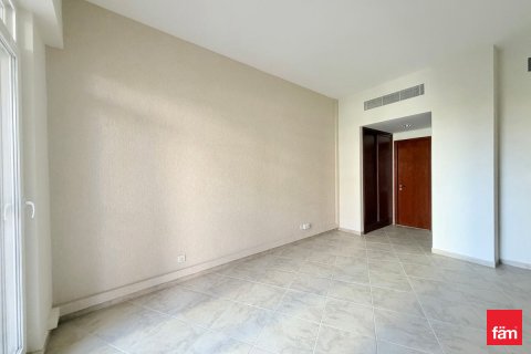 Apartmen di Motor City, Dubai, UAE 3 bilik tidur, 199.1 meter persegi № 709814 - foto 8